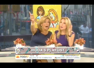 Illustration for article titled Hoda Kotb Serenades Kathie Lee With "Double Dutch Bus"